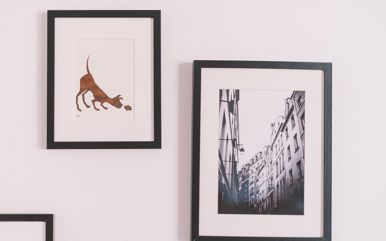 Three Foolproof Layouts for Your Gallery Wall